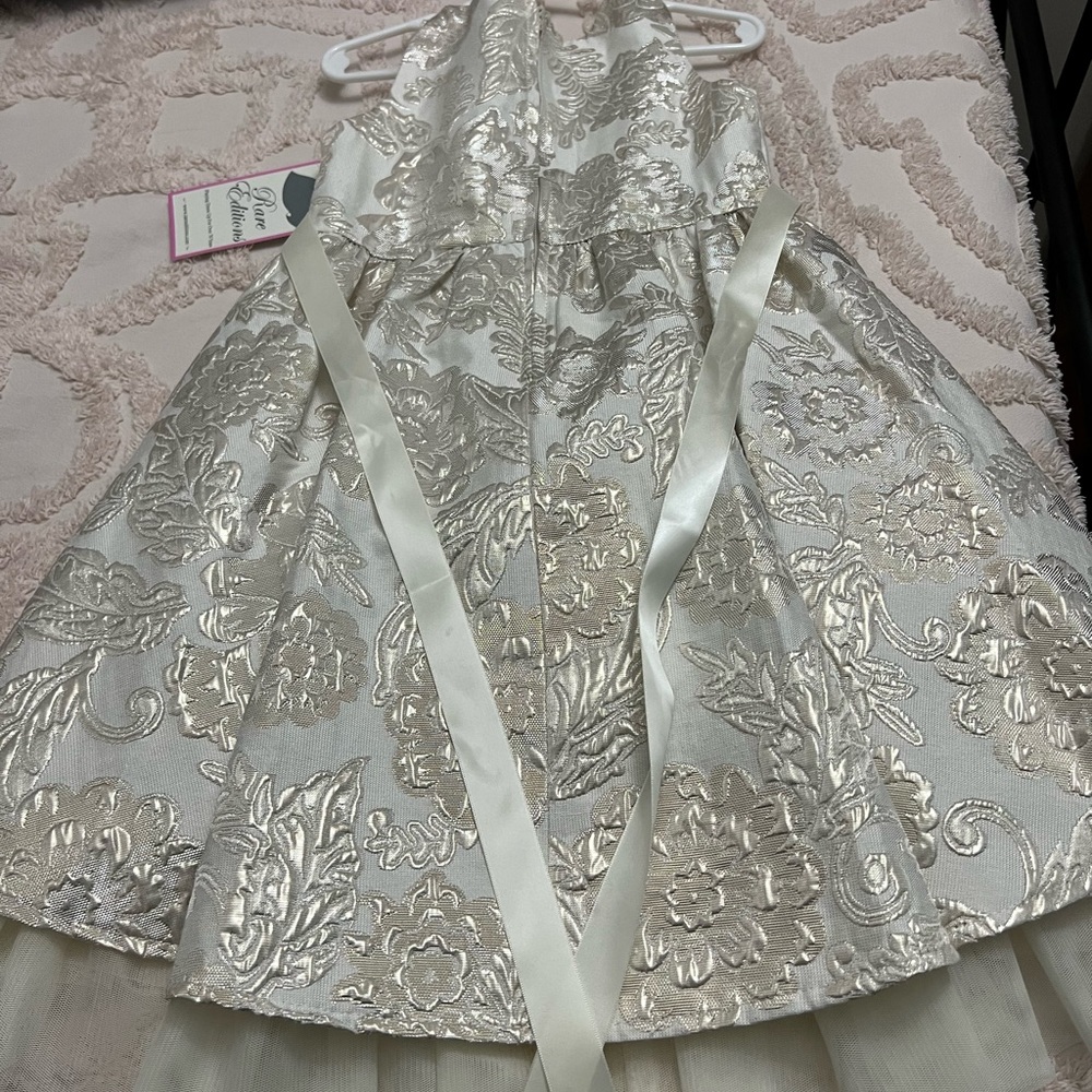 Size 4T - Toddler Brocade Dress with Ruffle Hem - Picture 4 of 5